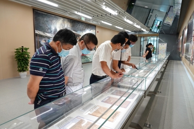 嘉興黨群服務中心參觀學習
